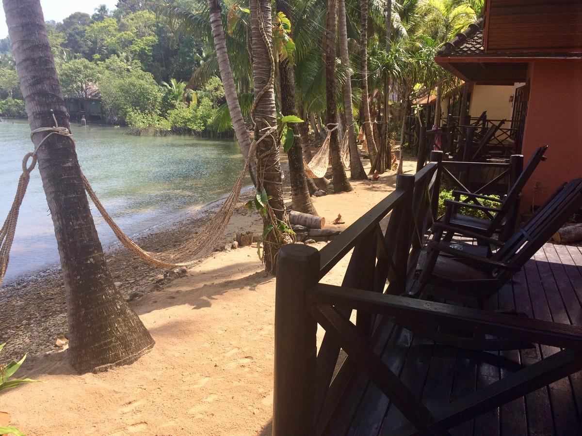 Nirvana Resort Koh Chang Bang Bao Beach Экстерьер фото
